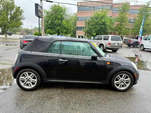 Used 2011 MINI Cooper Convertible FWD image 6