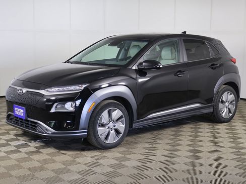 Certified 2021 Hyundai Kona Limited FWD image 7