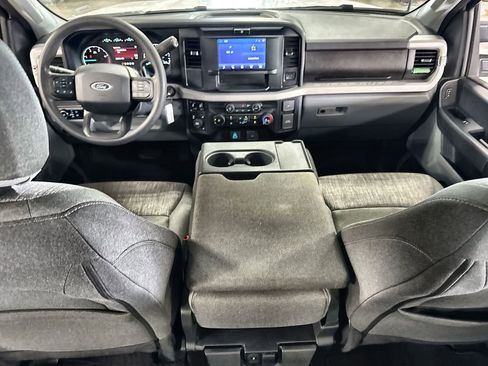 Used 2026 Ford F350 XLT AWD/4WD image 25