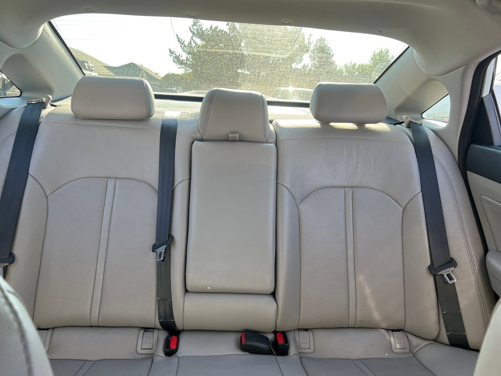 Used 2015 Hyundai Sonata Limited w/ Option Group 06 FWD image 33