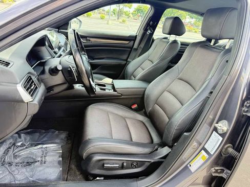 Used 2020 Honda Accord Sport image 12
