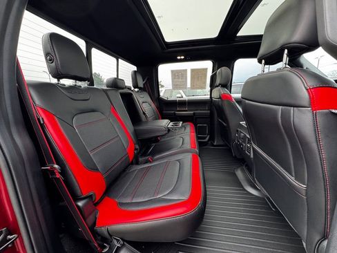 Used 2019 Ford F150 Lariat w/ Equipment Group 502A Luxury AWD/4WD image 36
