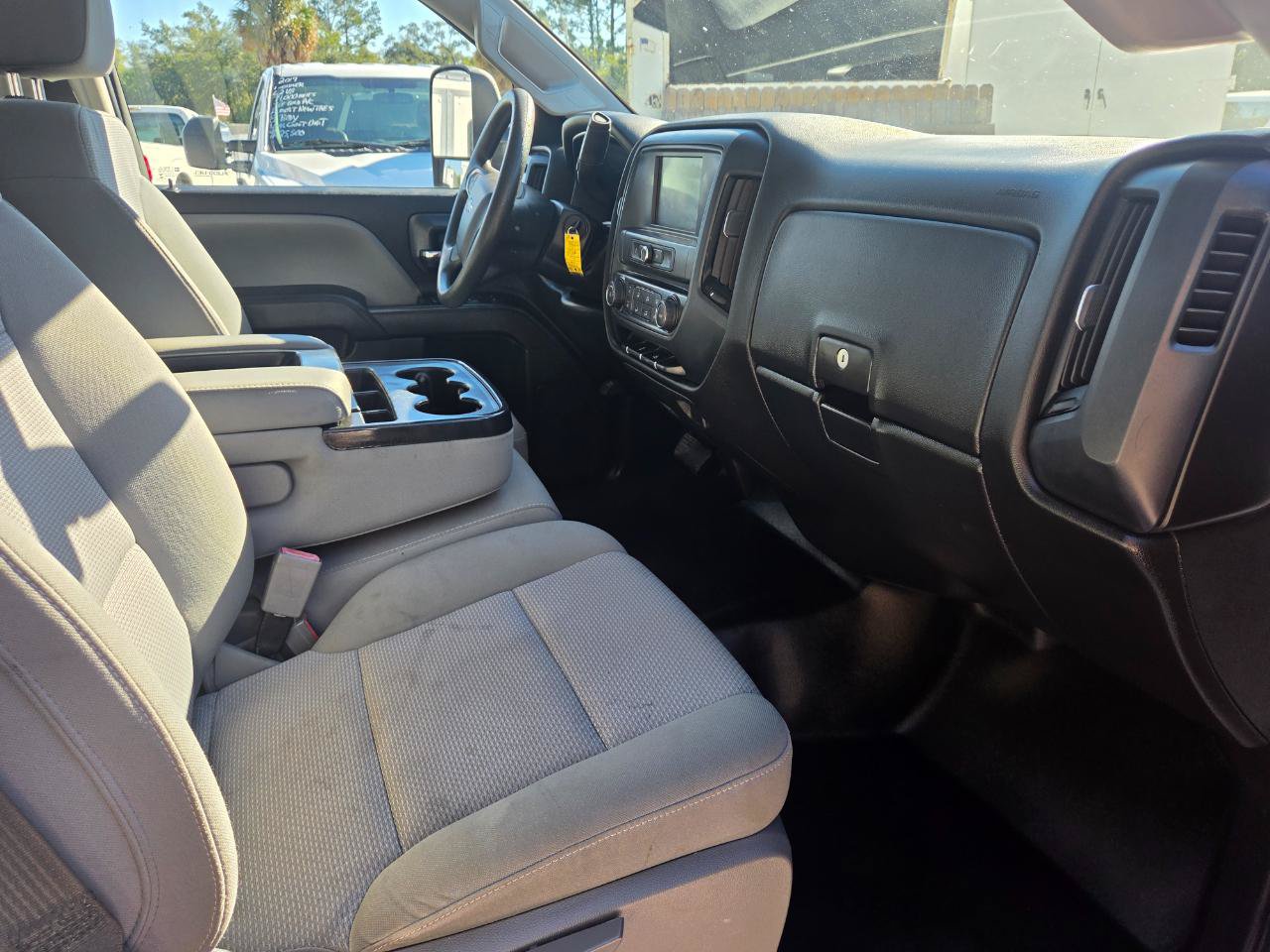 Used 2019 Chevrolet Silverado 2500 W/T RWD image 16