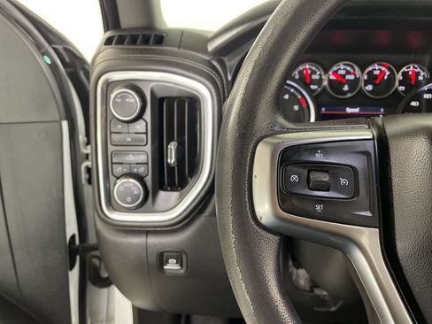 Used 2020 Chevrolet Silverado 2500 LT w/ Z71 Off-Road Package image 13