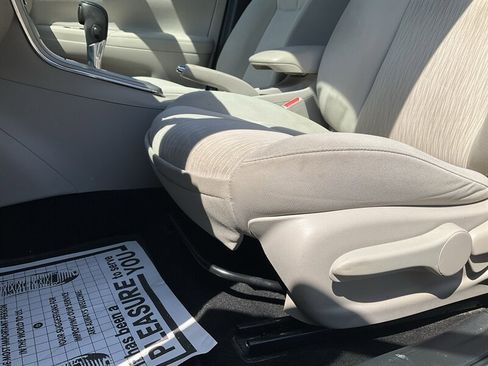 Used 2015 Nissan Sentra SV w/ Style Package image 23