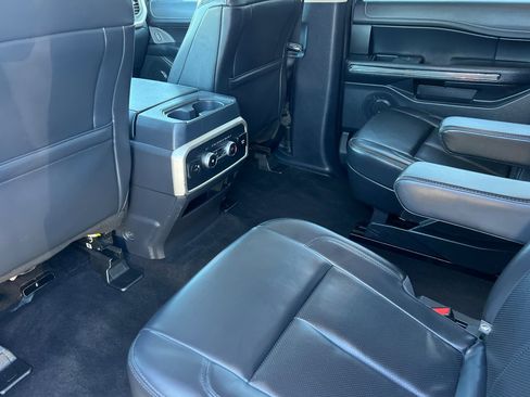 Certified 2022 Ford Expedition Max XLT image 13