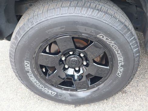 Used 2010 Toyota FJ Cruiser 4WD image 30