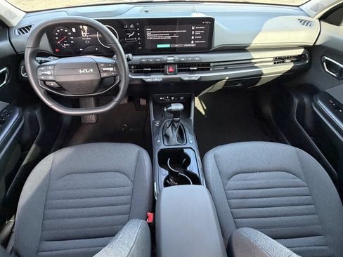 Certified 2025 Kia K4 EX FWD image 12