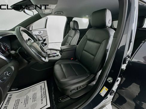 Used 2022 Chevrolet Blazer LT FWD image 29