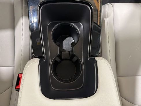 Certified 2023 Acura Integra Base image 41