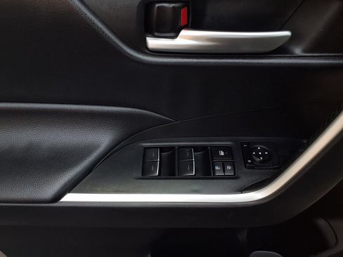 Certified 2024 Toyota RAV4 XLE AWD/4WD image 19