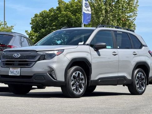 Used 2026 Subaru Forester Premium AWD/4WD image 8