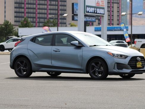 Used 2019 Hyundai Veloster 2.0 FWD image 1