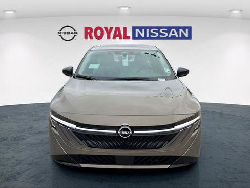 New 2026 Nissan Sentra SL w/ Floor Mat Package FWD image 2