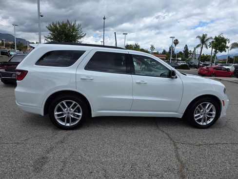 Used 2024 Dodge Durango GT RWD image 4