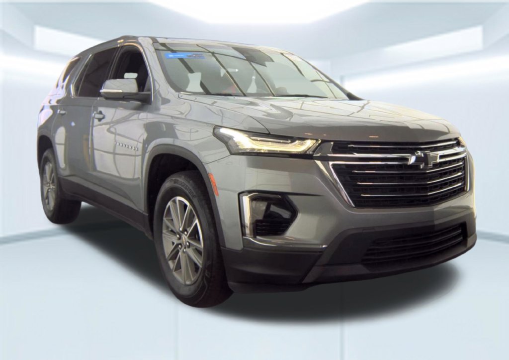 Used 2023 Chevrolet Traverse LT FWD image 5