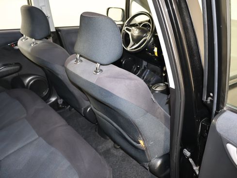 Used 2010 Honda Fit Sport image 40