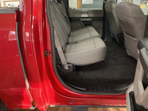 Used 2015 Ford F150 XLT w/ Equipment Group 302A Luxury image 18