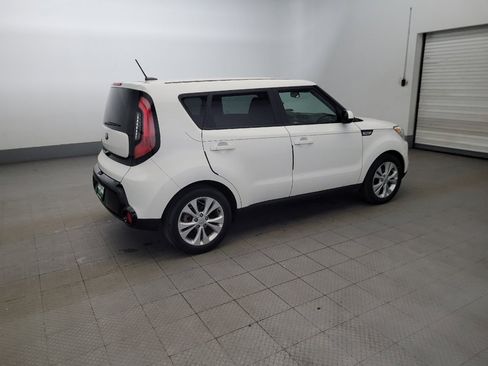 Used 2016 Kia Soul + w/ Audio Package image 10