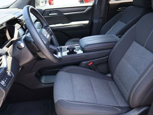 Certified 2025 GMC Acadia Elevation FWD image 22