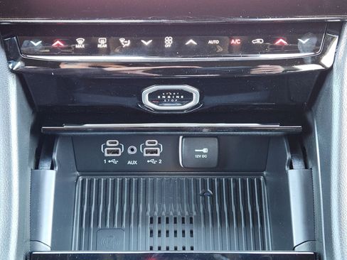 New 2026 Jeep Grand Cherokee Altitude image 20