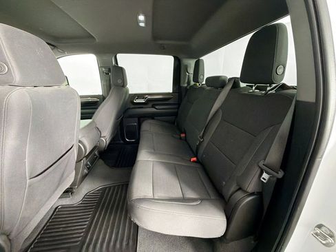 Used 2024 Chevrolet Silverado 2500 LT image 25