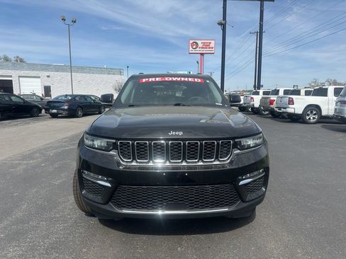 Used 2023 Jeep Grand Cherokee Limited image 16