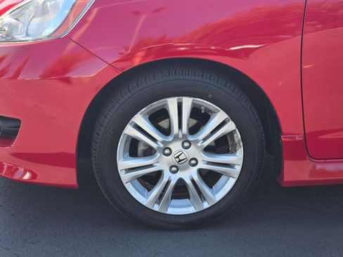 Used 2011 Honda Fit Sport image 17