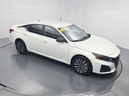 Used 2026 Nissan Altima 2.5 SV AWD/4WD image 51