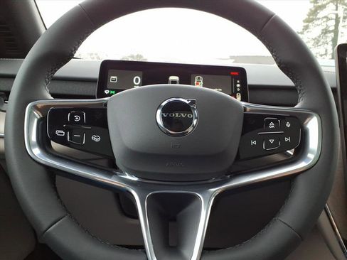 New 2026 Volvo EX90 Plus image 22