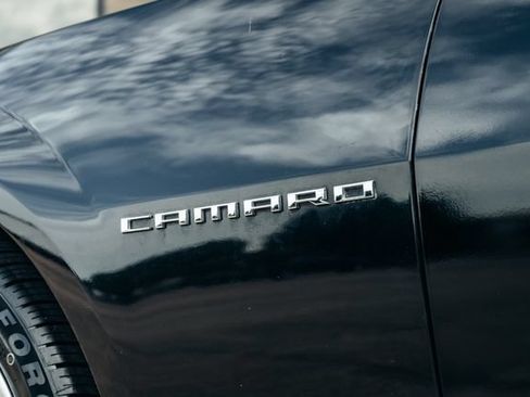 Used 2010 Chevrolet Camaro SS w/ LPO, Ground Effects Package RWD image 29