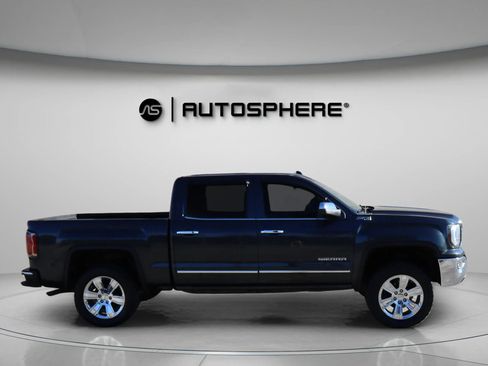 Used 2018 GMC Sierra 1500 SLT w/ SLT Premium Package image 11