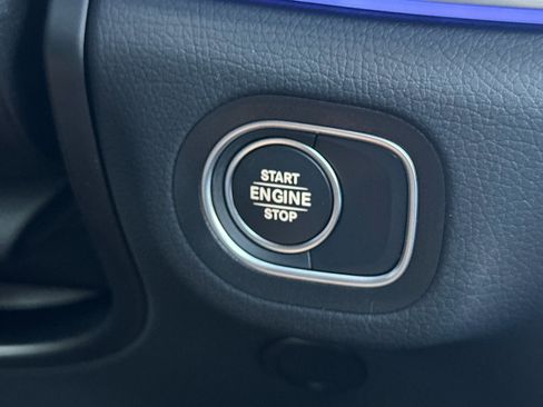 New 2026 Mercedes-Benz GLE 450e 4MATIC image 29