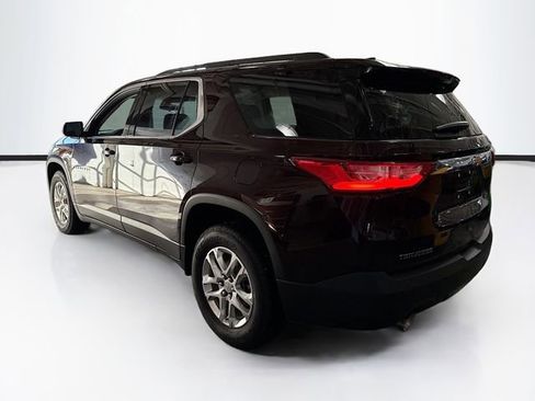 Used 2020 Chevrolet Traverse LT image 8