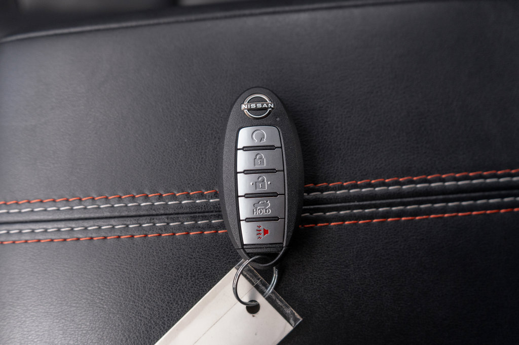 Used 2024 Nissan Altima 2.5 SR w/ SR Premium Package FWD image 29