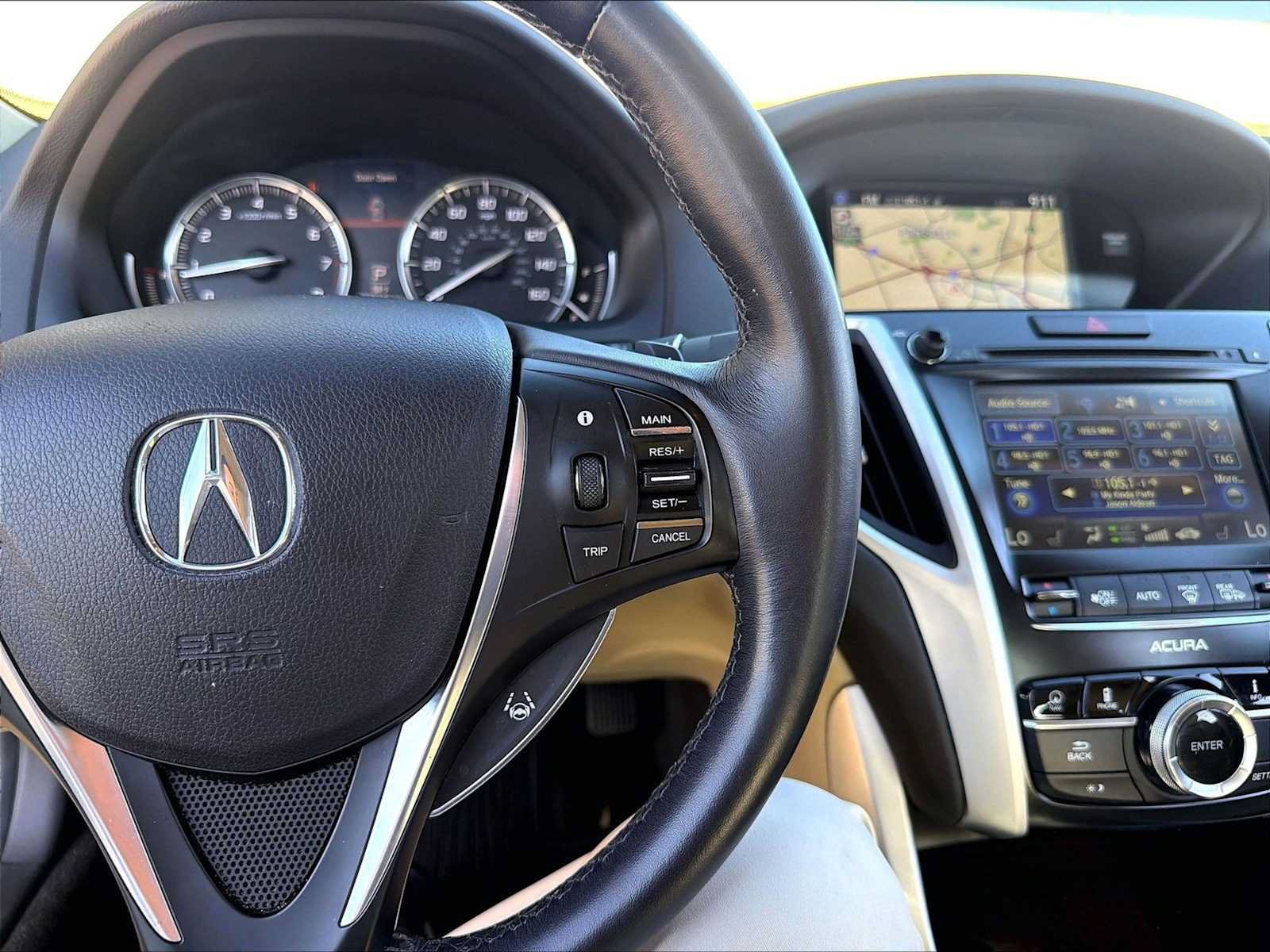 Used 2015 Acura TLX w/ Technology Package FWD image 22
