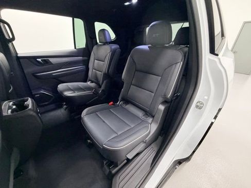 Certified 2025 Buick Enclave Sport Touring image 24