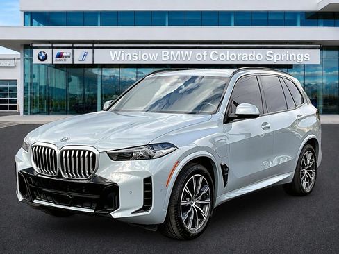 Used 2024 BMW X5 xDrive50e w/ M Sport Package AWD/4WD image 3
