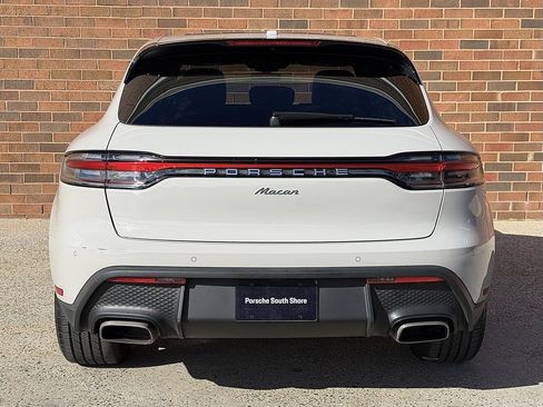 Certified 2024 Porsche Macan image 6