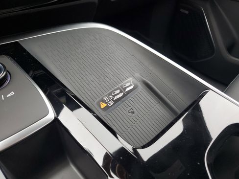 New 2026 Buick Enclave Preferred w/ Power Package image 21