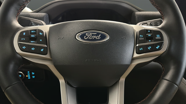 New 2026 Ford Explorer Active w/ Active Comfort Package AWD/4WD image 15
