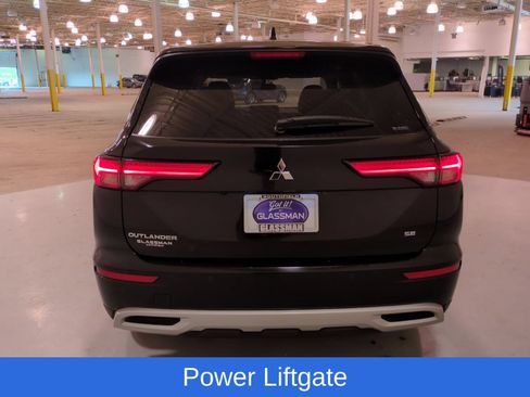 Used 2023 Mitsubishi Outlander SE AWD/4WD image 5