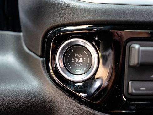 New 2026 Chevrolet Silverado 2500 High Country w/ Midnight Edition AWD/4WD image 38
