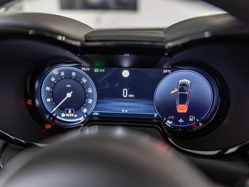 New 2025 Alfa Romeo Tonale w/ Premium Package image 23