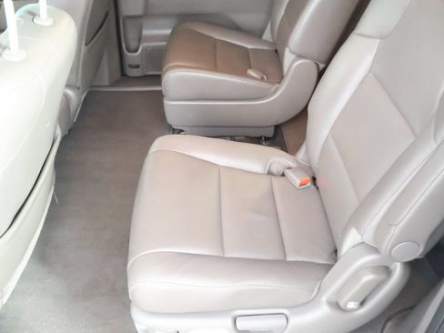 Used 2016 Honda Odyssey Touring image 42