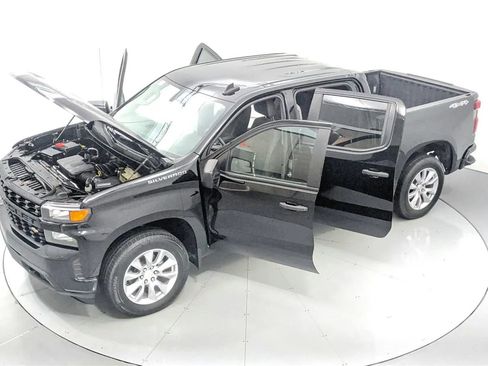 Used 2019 Chevrolet Silverado 1500 Custom w/ Custom Value Package image 43