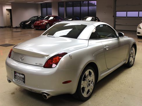 Used 2002 Lexus SC 430 Convertible image 25
