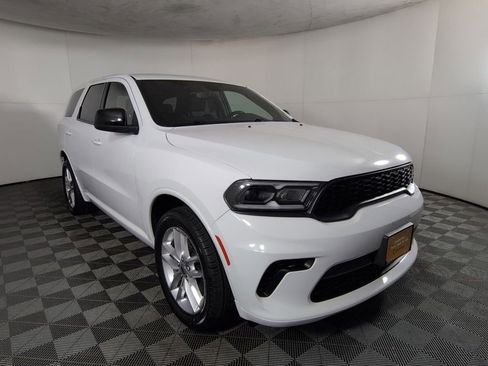 Certified 2023 Dodge Durango GT AWD/4WD image 3