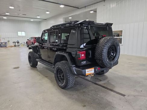 Used 2021 Jeep Wrangler Unlimited Rubicon AWD/4WD image 6