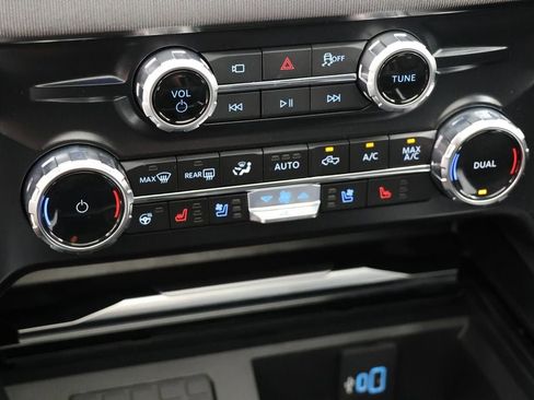 New 2026 Ford F350 Platinum image 28